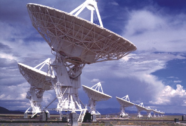 The Very Large Array, where each antenna is 25 meters (82 feet) in diameter, but their data is combined electronically to give the resolution of an antenna 36 km (22 miles) across, and the sensitivity of a dish 130 meters (422 feet) in diameter. Credit: NASA
